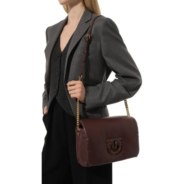 CLASSIC LOVE BAG CLICK PUFF — bordeaux