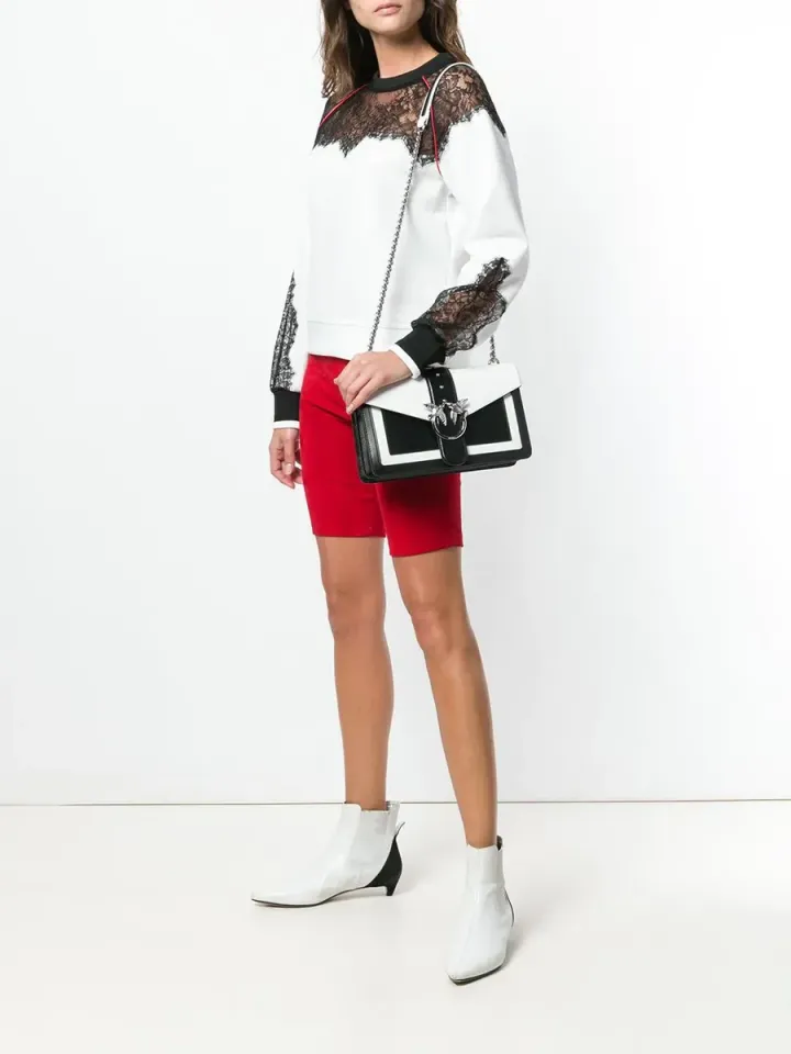 CLASSIC LOVE BAG EVOLUTION — black and white