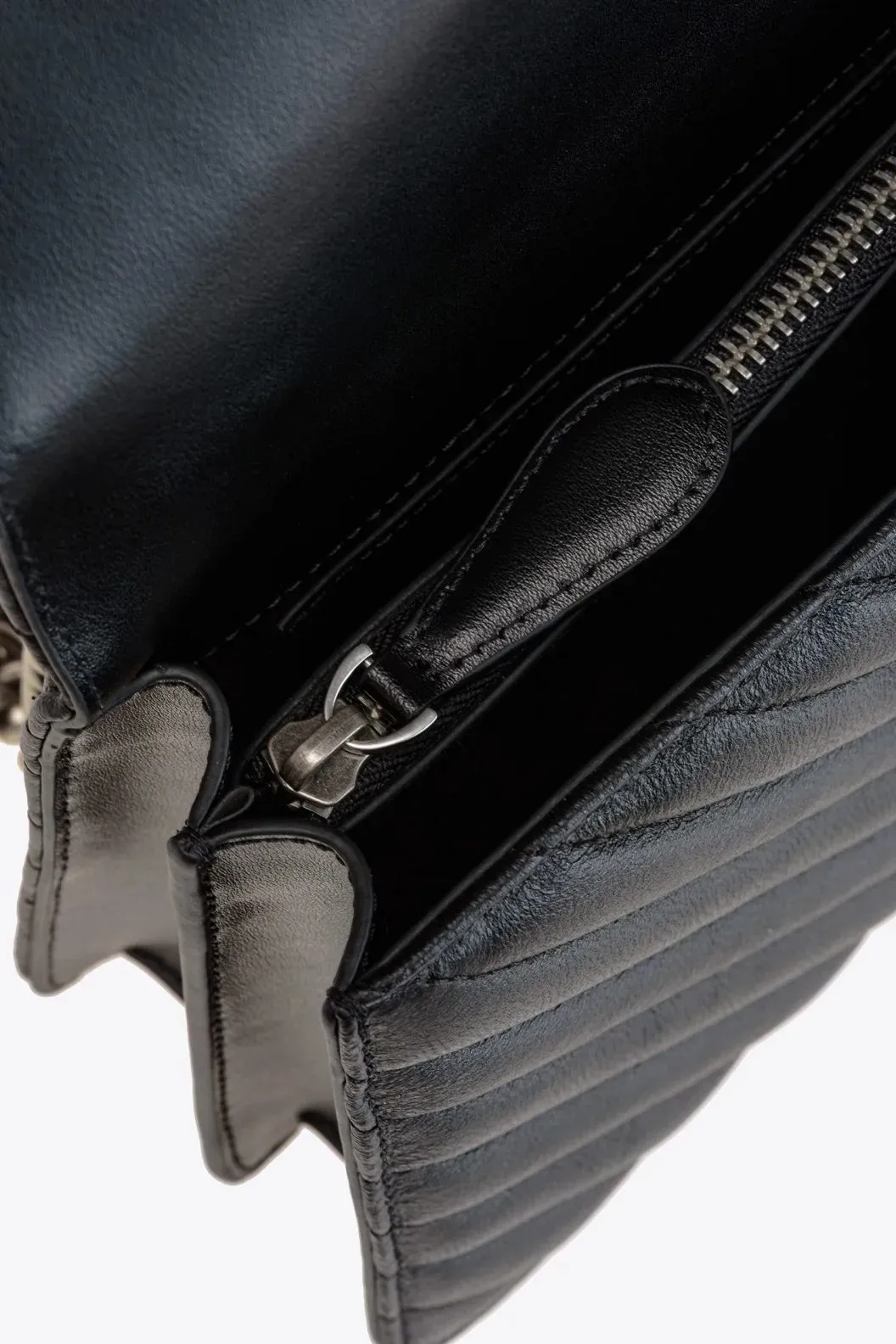 CLASSIC LOVE BAG ICON CHEVRON — black-old silver — фото 5
