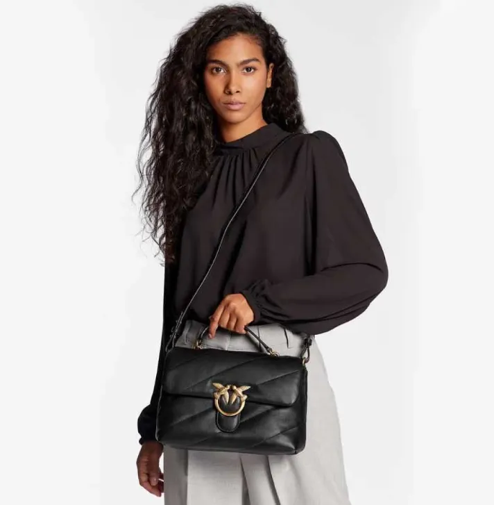 CLASSIC LOVE BAG PUFF TOP HANDLE — black/gold