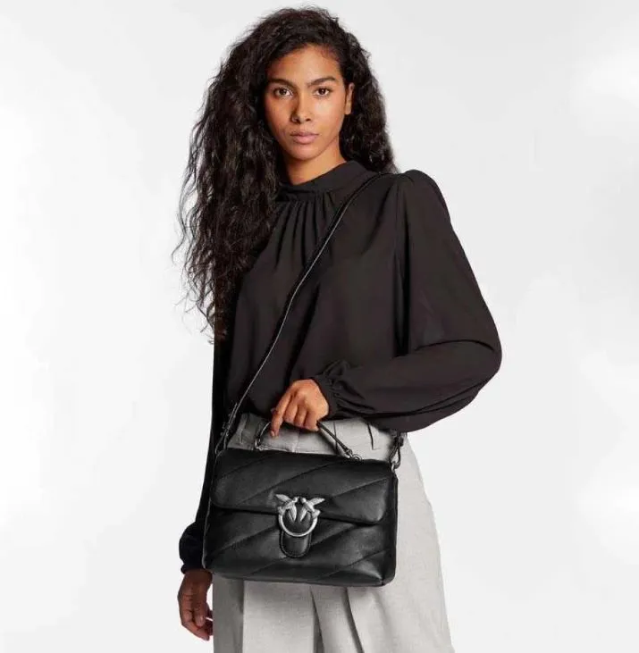 CLASSIC LOVE BAG PUFF TOP HANDLE — black/Silver