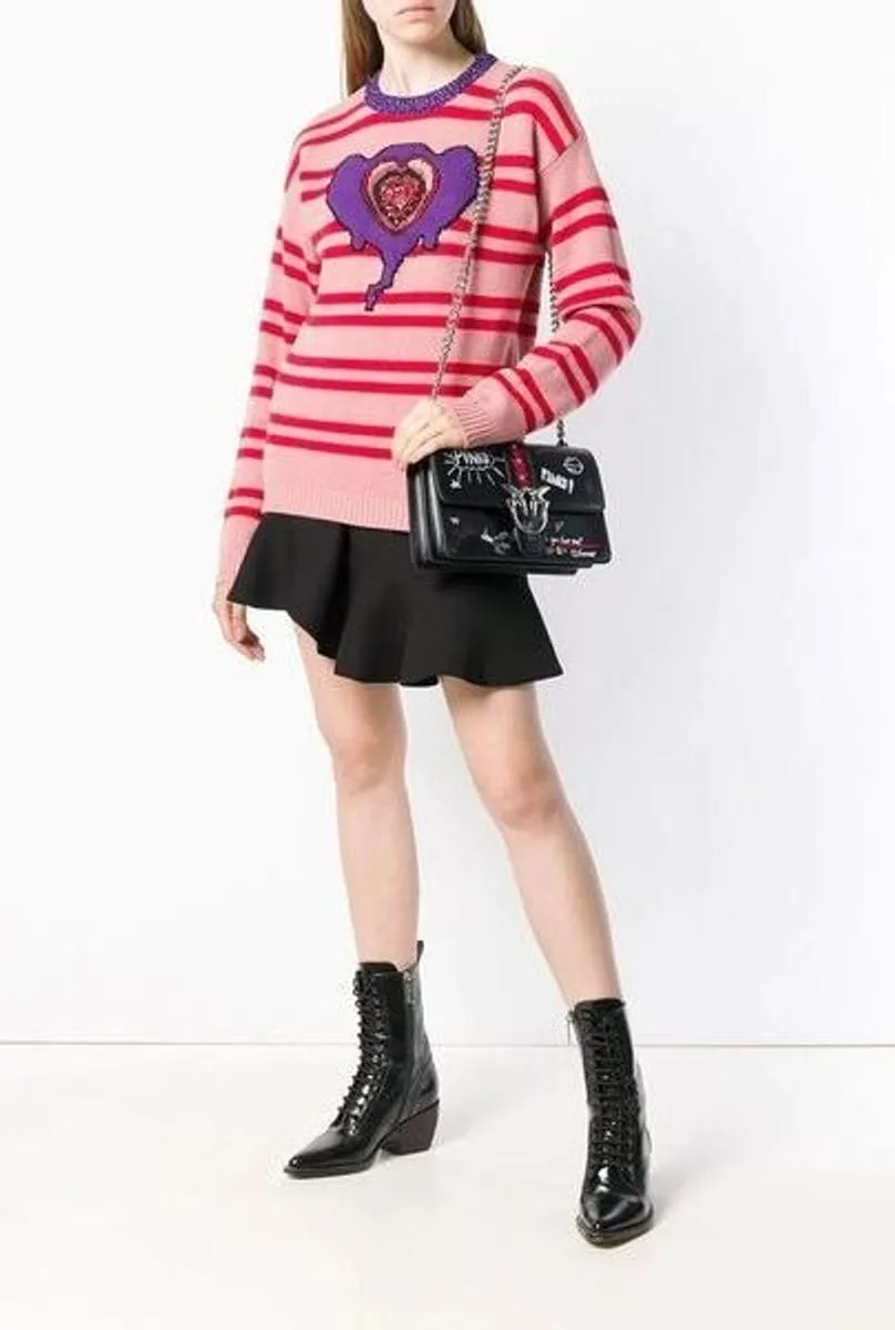 CLASSIC LOVE GRAFFITI SHOULDER — black