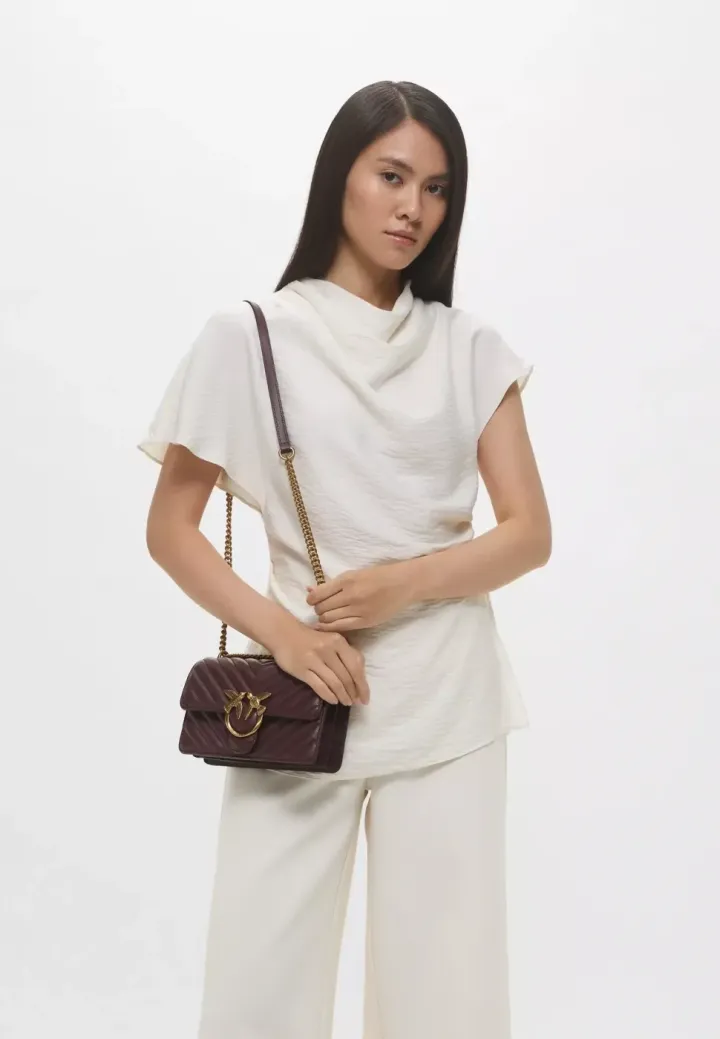 MINI LOVE BAG ONE CHEVRON — bordeaux