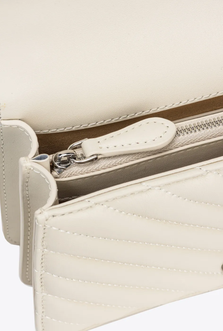 MINI LOVE BAG ONE CHEVRON — white/silver — фото 4