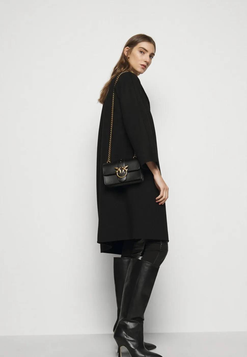 MINI LOVE BAG SIMPLY — black/gold