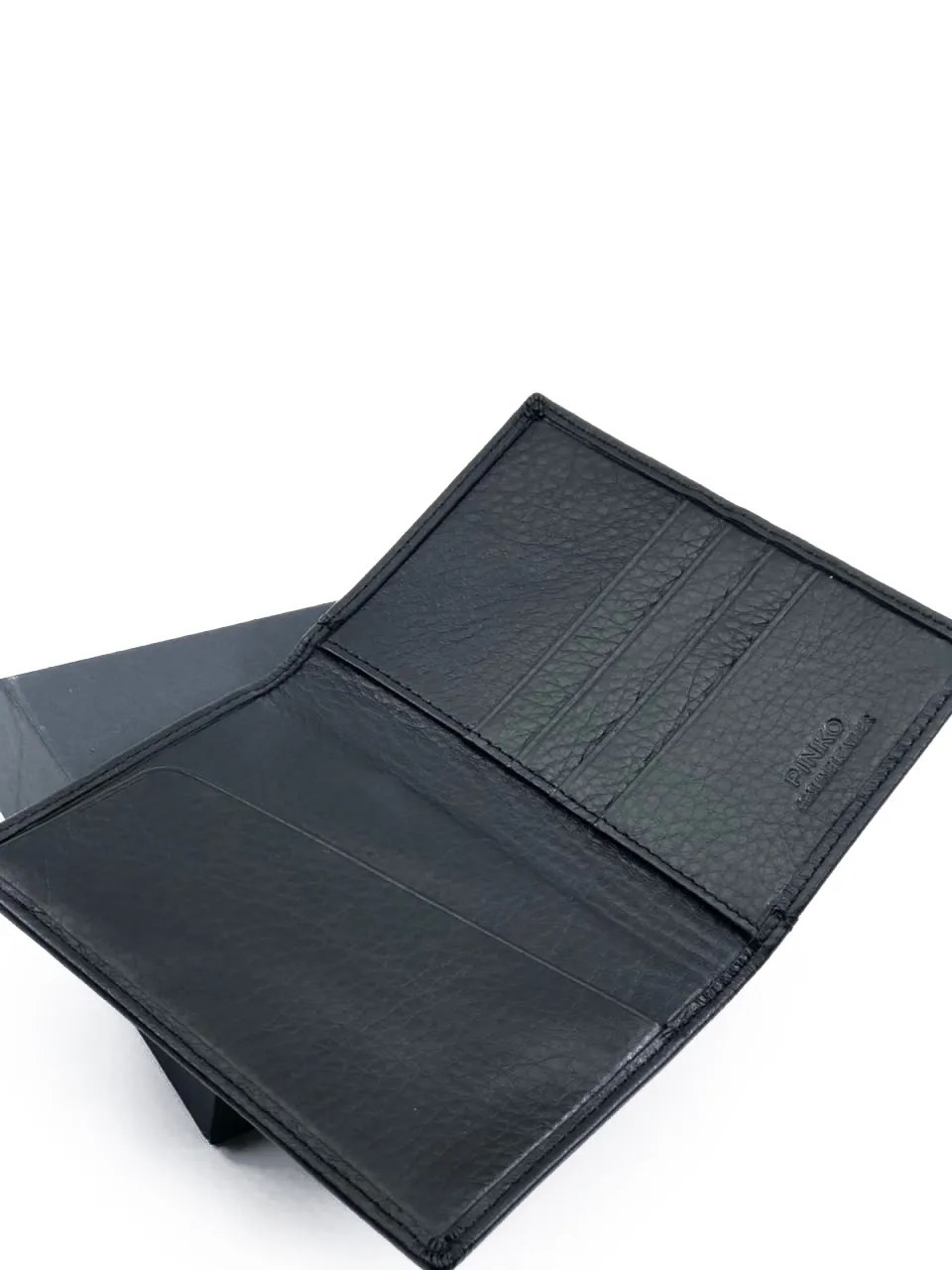 PASSPORT COVER — black gold