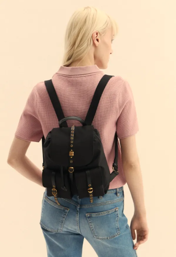 URBAN BACKPACK WITH POCKETS AND FLAP — black